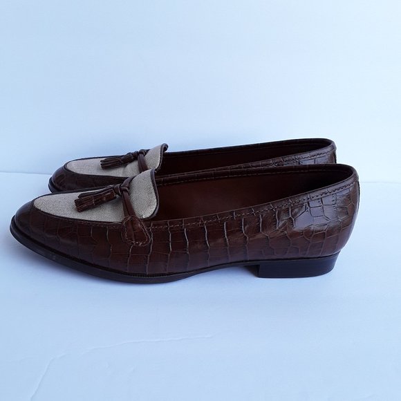 Etienne Aigner Classic Loafer with Tassel … - Picture 7 of 15